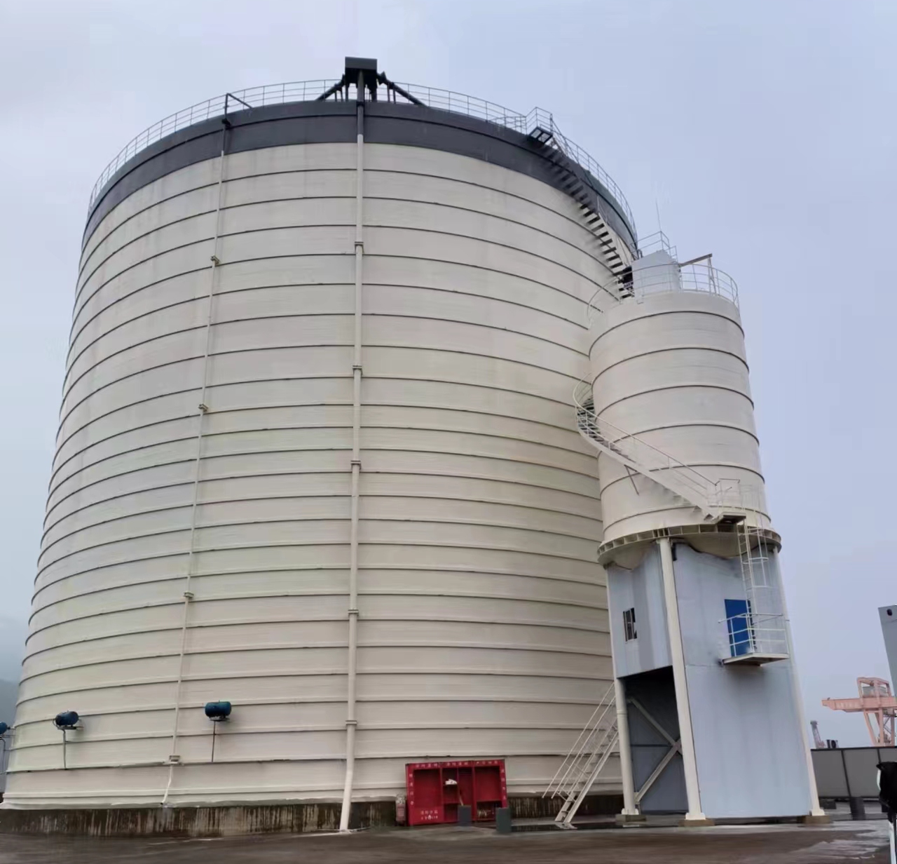 巫山10万吨水泥钢板库